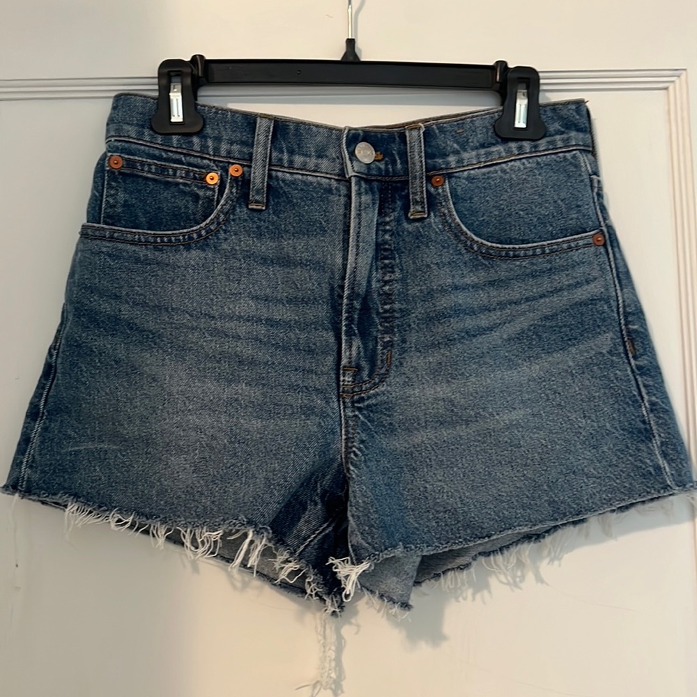 Madewell medium wash Jean shorts